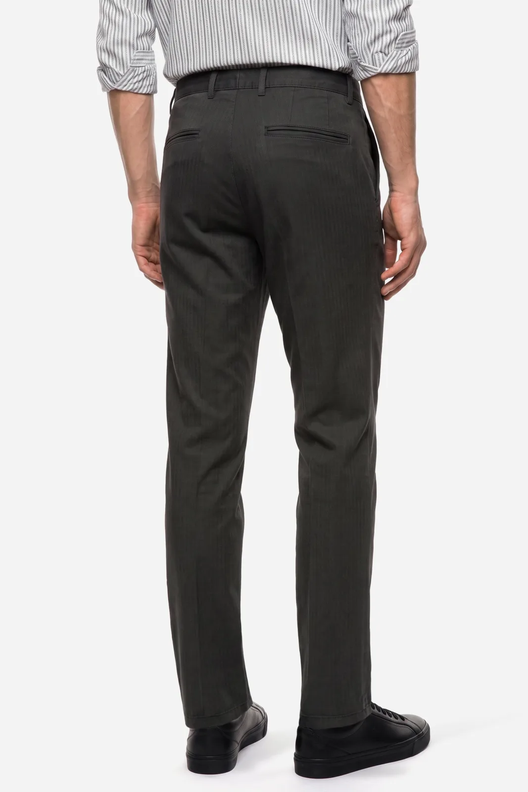Erkek Balıksırtı Desenli Straight Fit Pantolon
