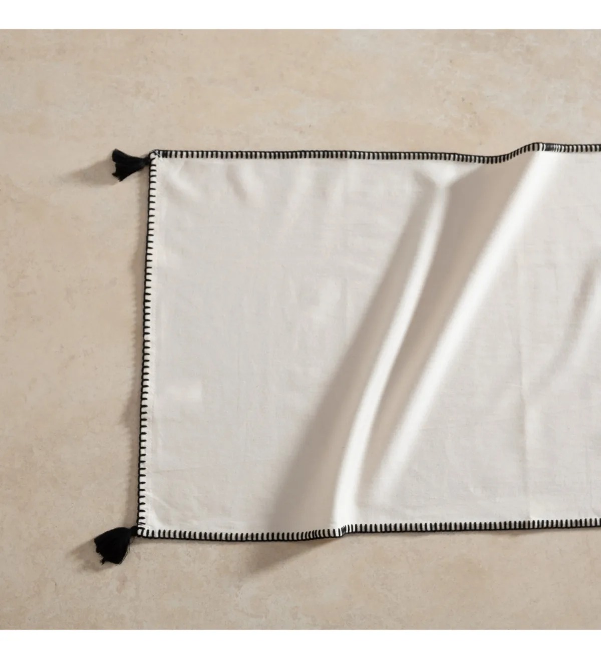 Oradea Püsküllü Runner Siyah 45x145 cm